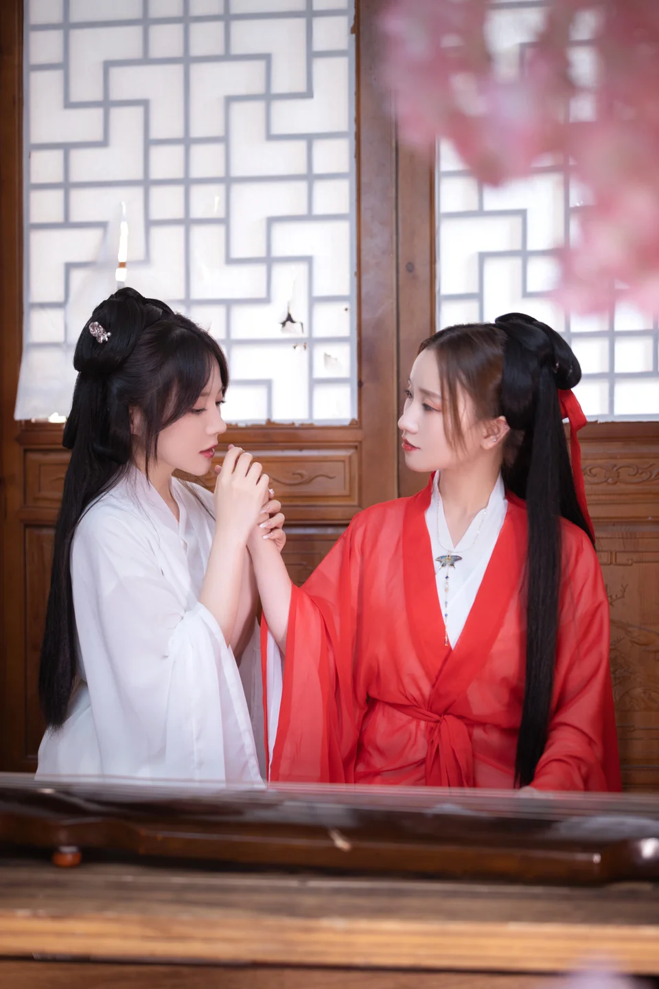 鱼子酱Fish - 双人古装 [154P-1.27GB]  tg@simisebaisi 【丝足阁】123.webp